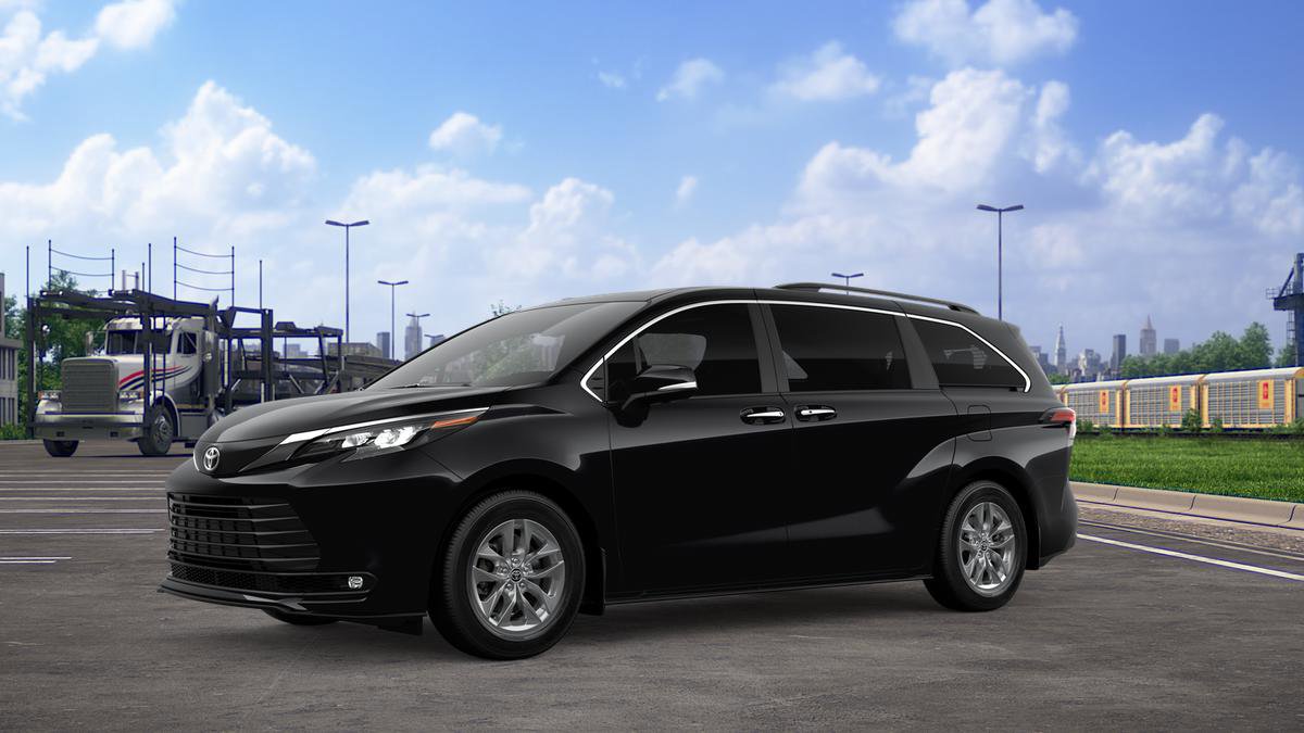 New 2026 Toyota Sienna XLE AWD/4WD image 2