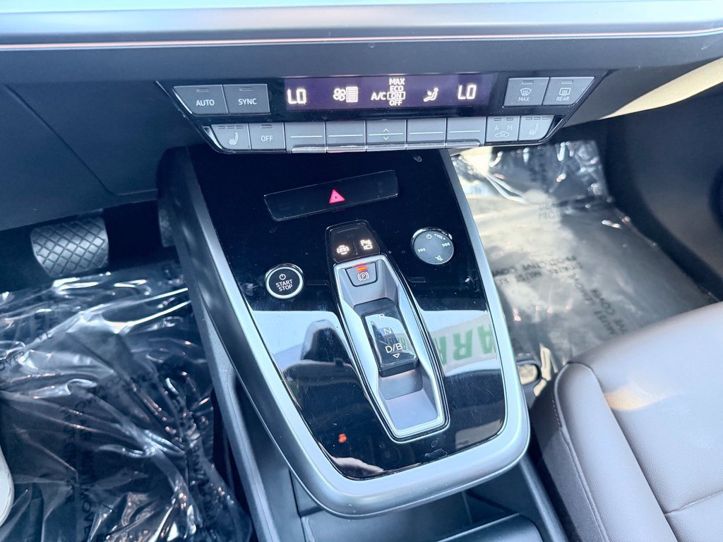Used 2023 Audi Q4 e-tron Premium RWD image 16