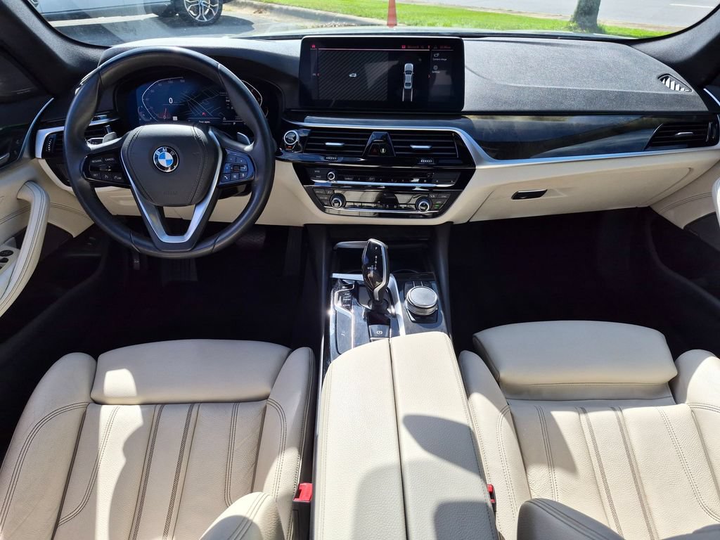 Used 2023 BMW 530i w/ Premium Package RWD image 21