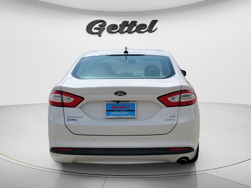 Used 2014 Ford Fusion SE FWD image 6