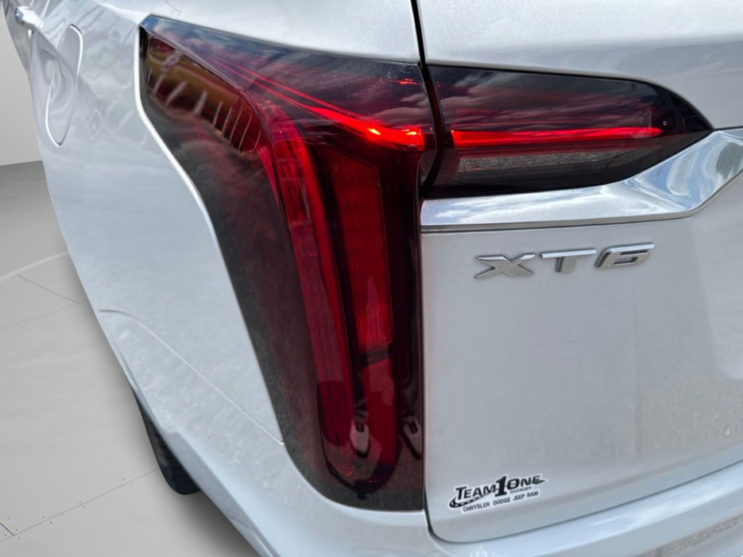 Used 2024 Cadillac XT6 Premium Luxury FWD image 46