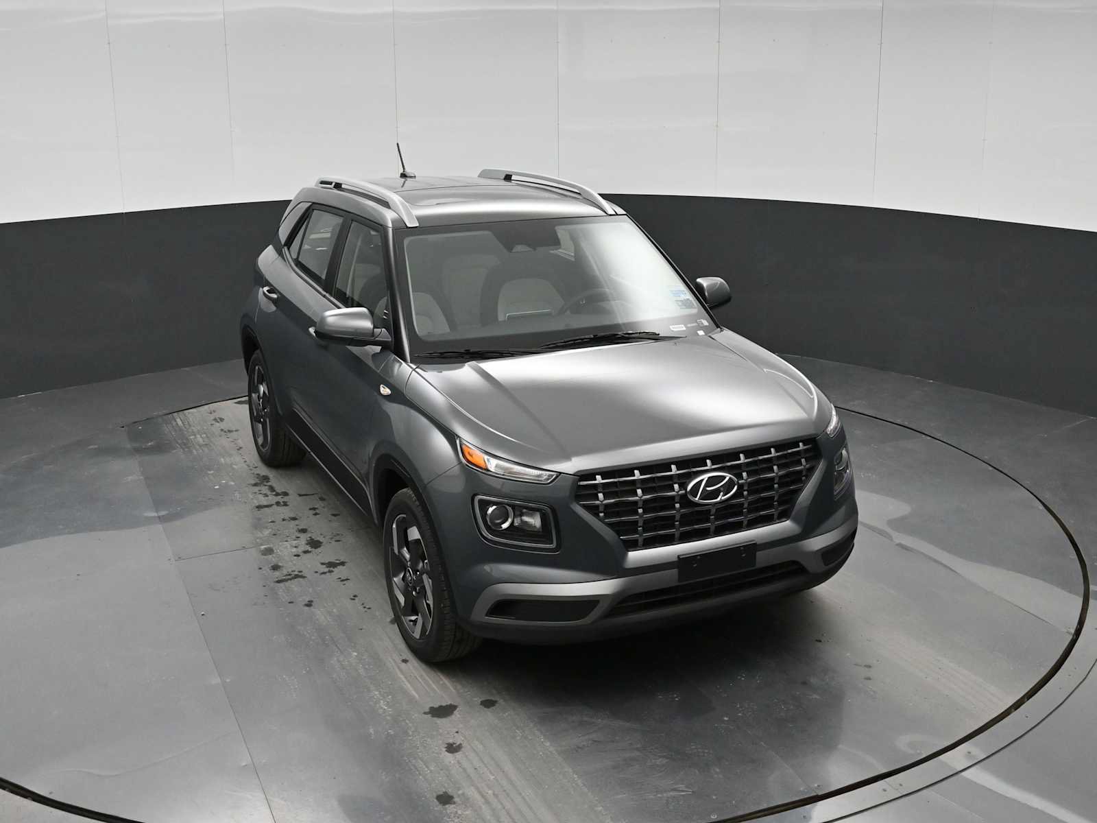 New 2026 Hyundai Venue SEL FWD image 23