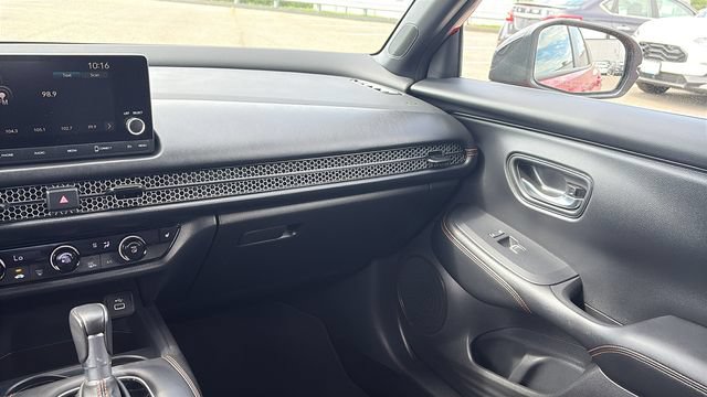 Used 2025 Honda HR-V Sport image 24