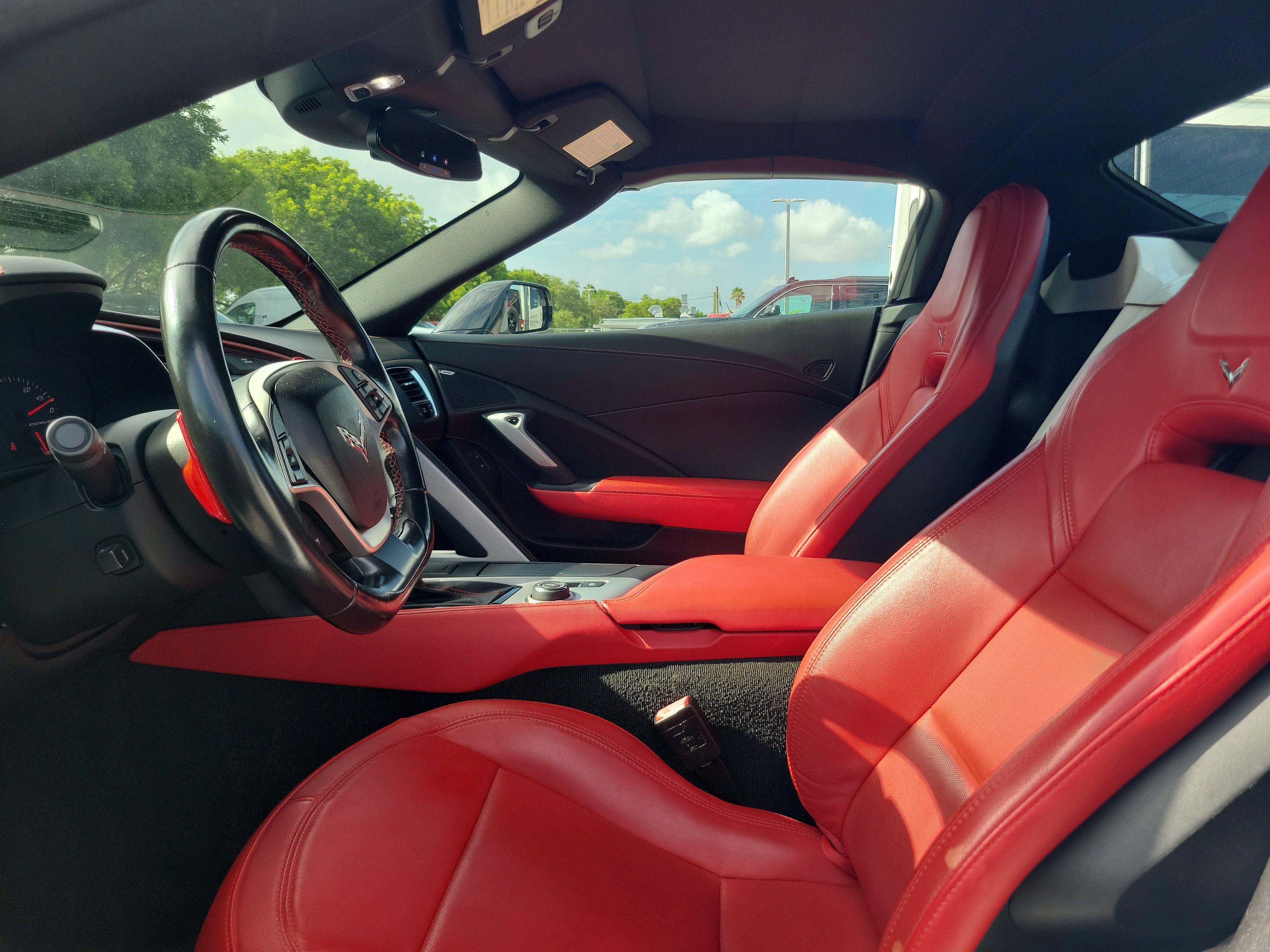 Used 2017 Chevrolet Corvette Stingray Convertible RWD image 11