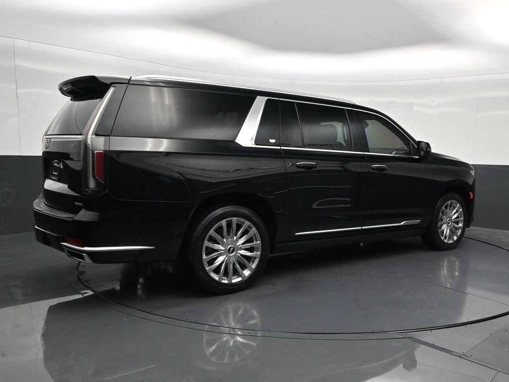 Used 2021 Cadillac Escalade ESV Premium Luxury w/ Driver Assist Tech Package RWD image 5