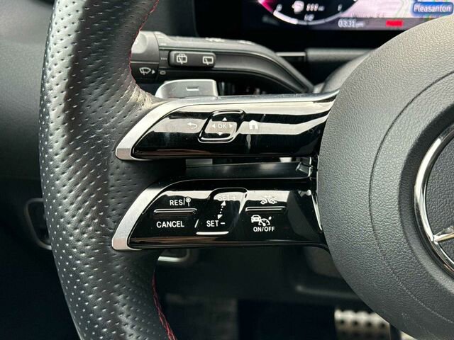 Used 2025 Mercedes-Benz GLA 250 GLA 250 4D Sport Utility 4MATI image 31