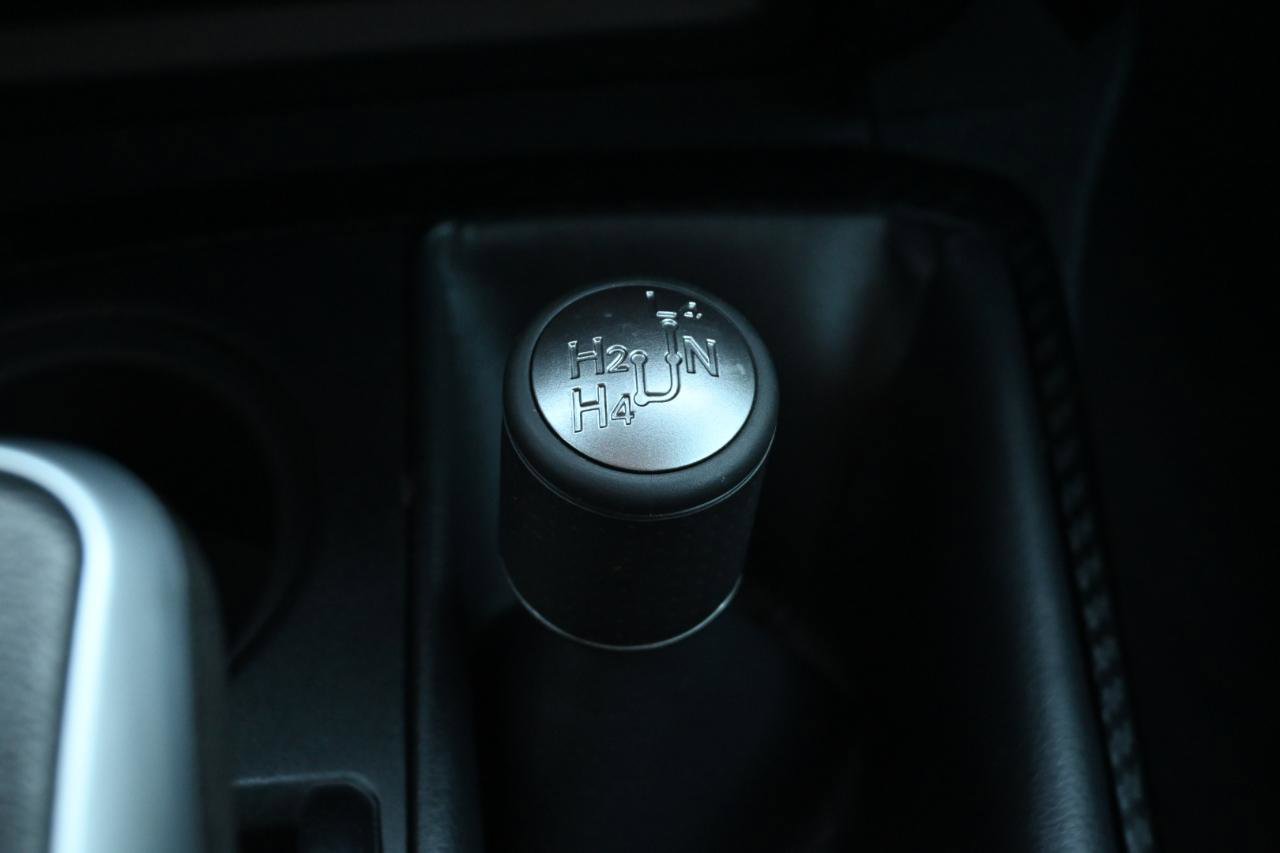 Used 2019 Toyota 4Runner TRD Off-Road image 29