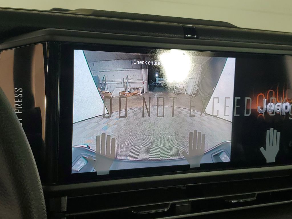 New 2026 Jeep Gladiator Sport image 17