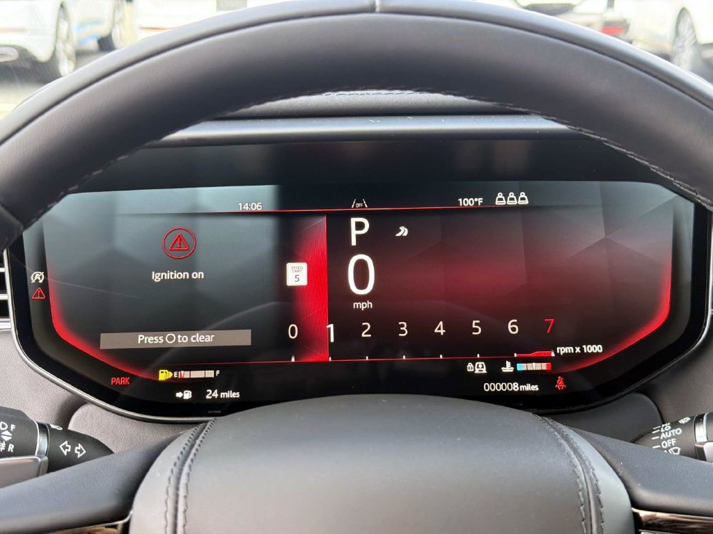 New 2026 Land Rover Range Rover Sport Dynamic SE AWD/4WD image 27