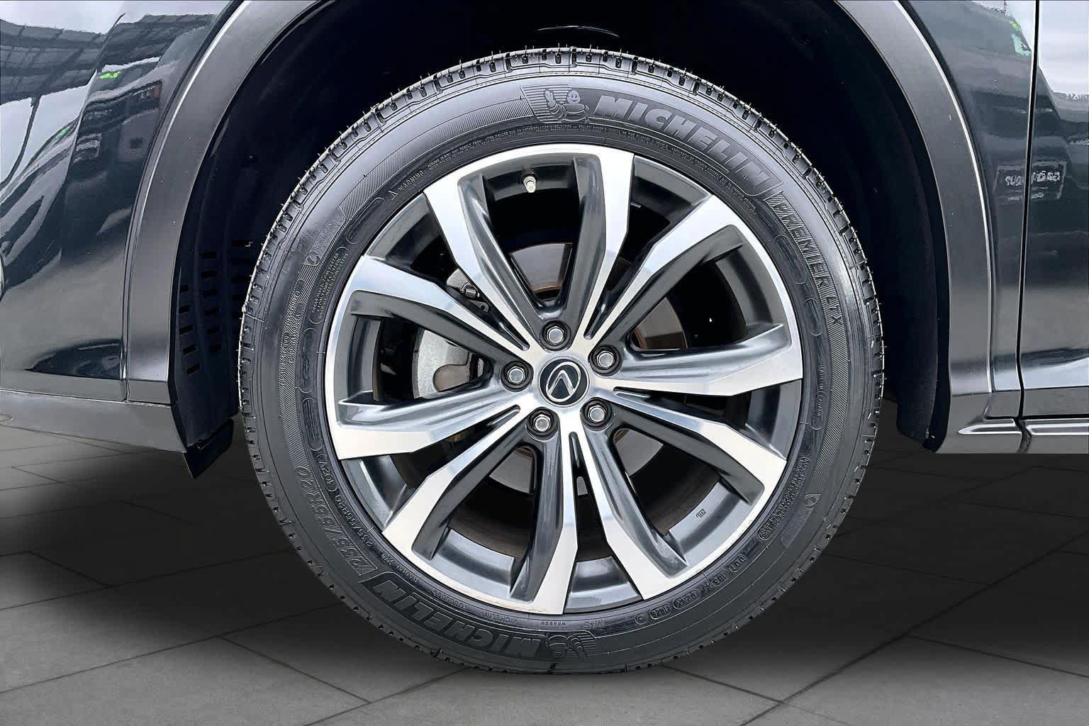 Used 2021 Lexus RX 450h AWD w/ Premium Package image 10