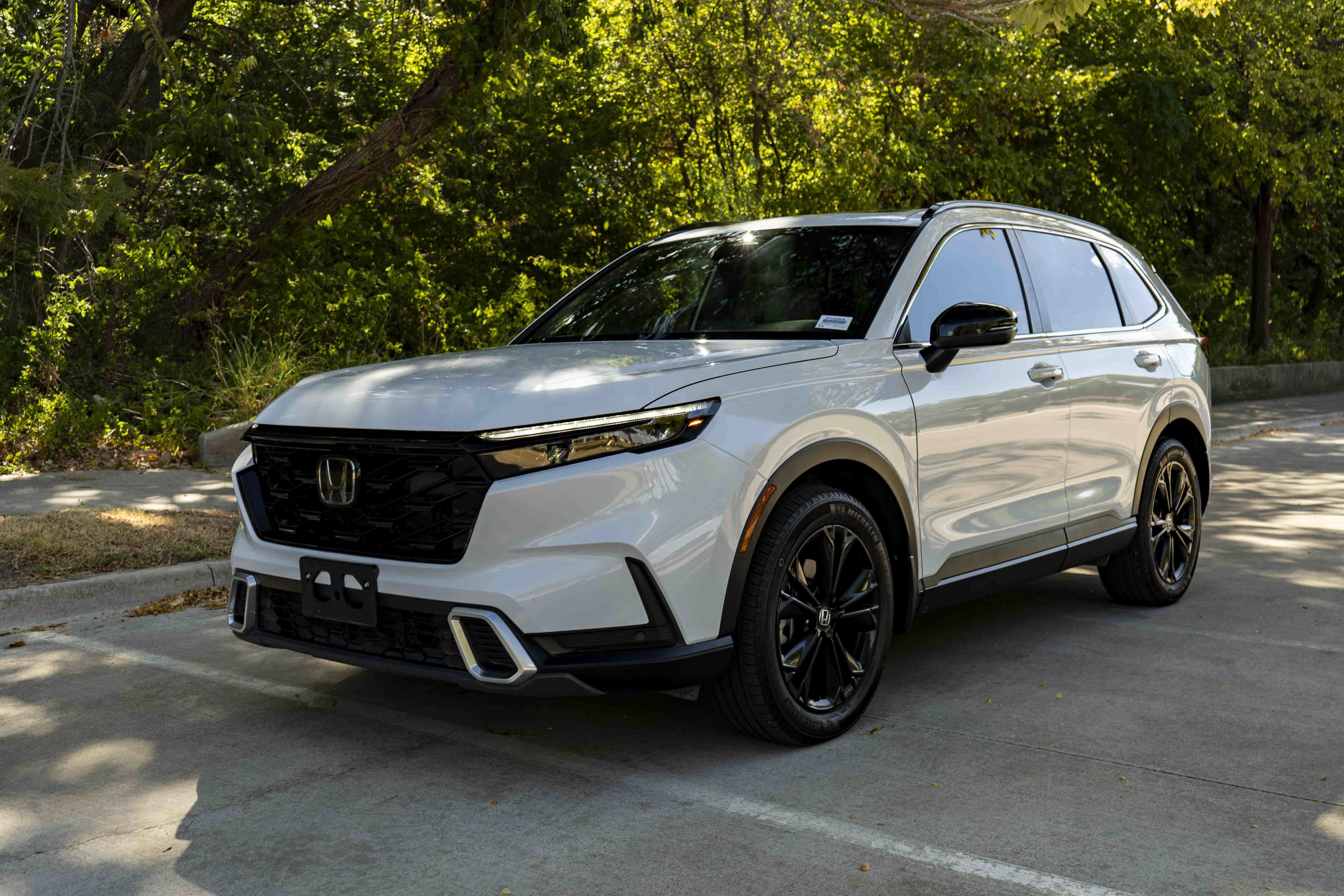 Used 2024 Honda CR-V Sport Touring image 5