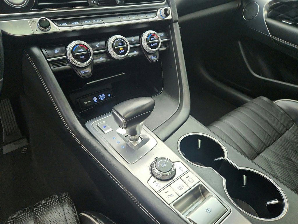 Used 2019 Genesis G70 2.0T Advanced w/ Dynamic Package image 16