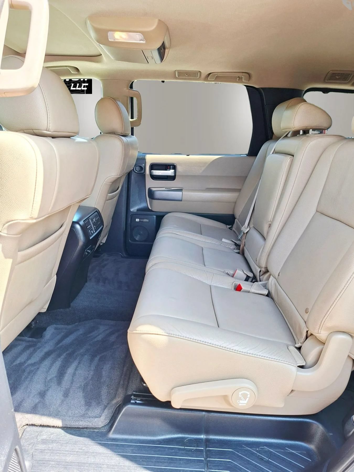 Used 2013 Toyota Sequoia Limited AWD/4WD image 11