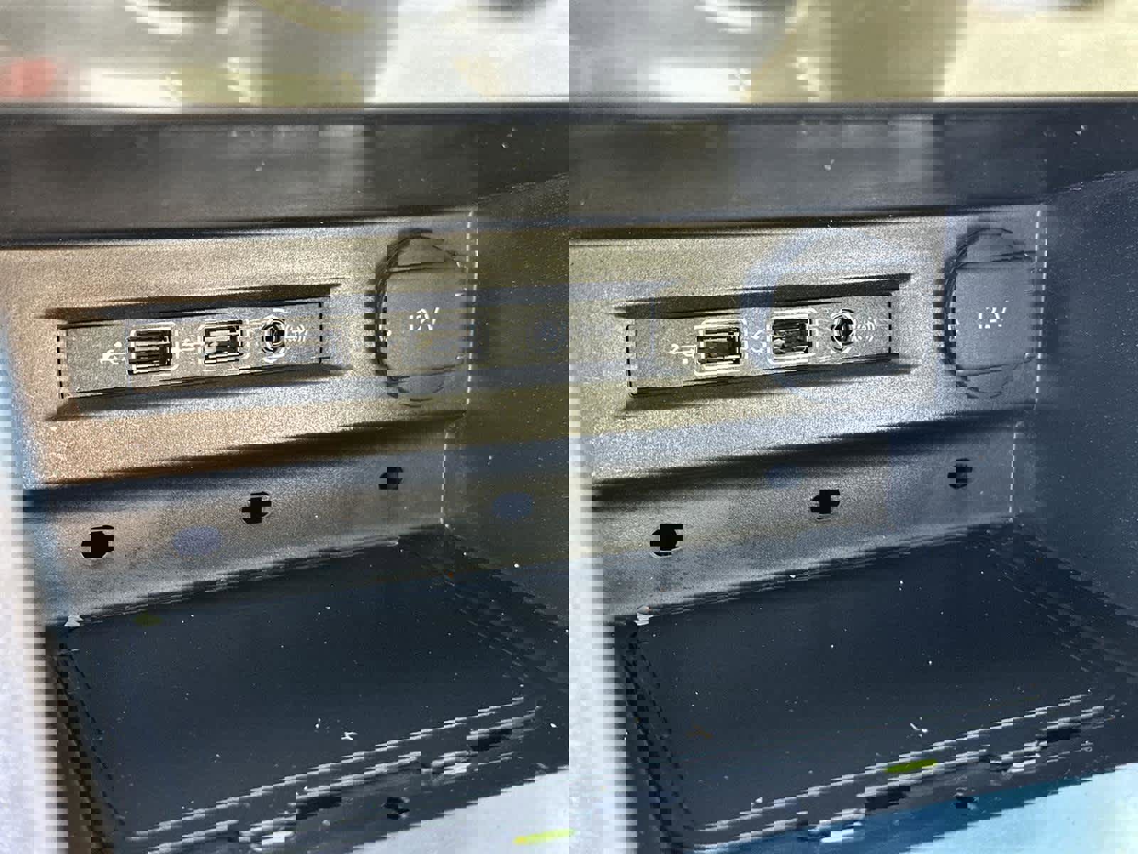 Used 2019 Volkswagen Tiguan SEL image 26