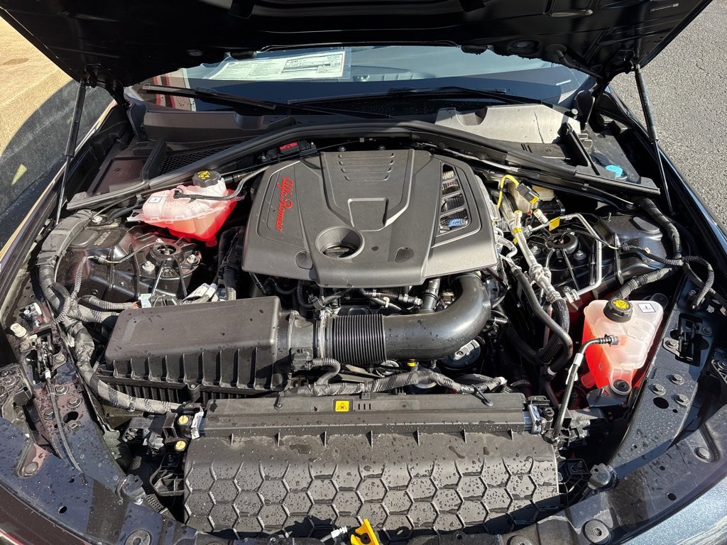 New 2025 Alfa Romeo Giulia AWD w/ Driving Assist Package image 24