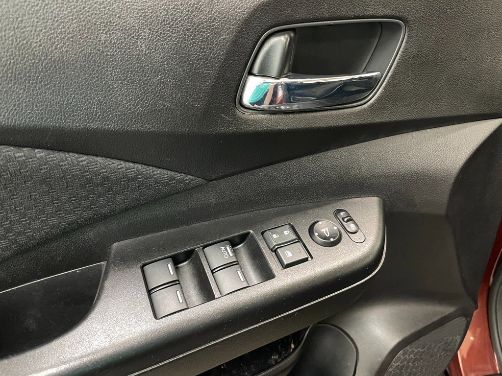 Used 2015 Honda CR-V EX image 23