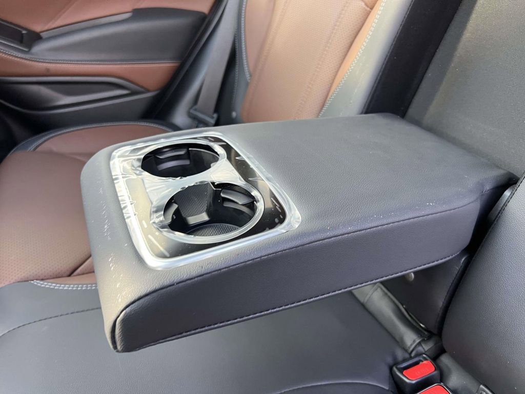 Used 2022 Subaru Forester Touring image 32