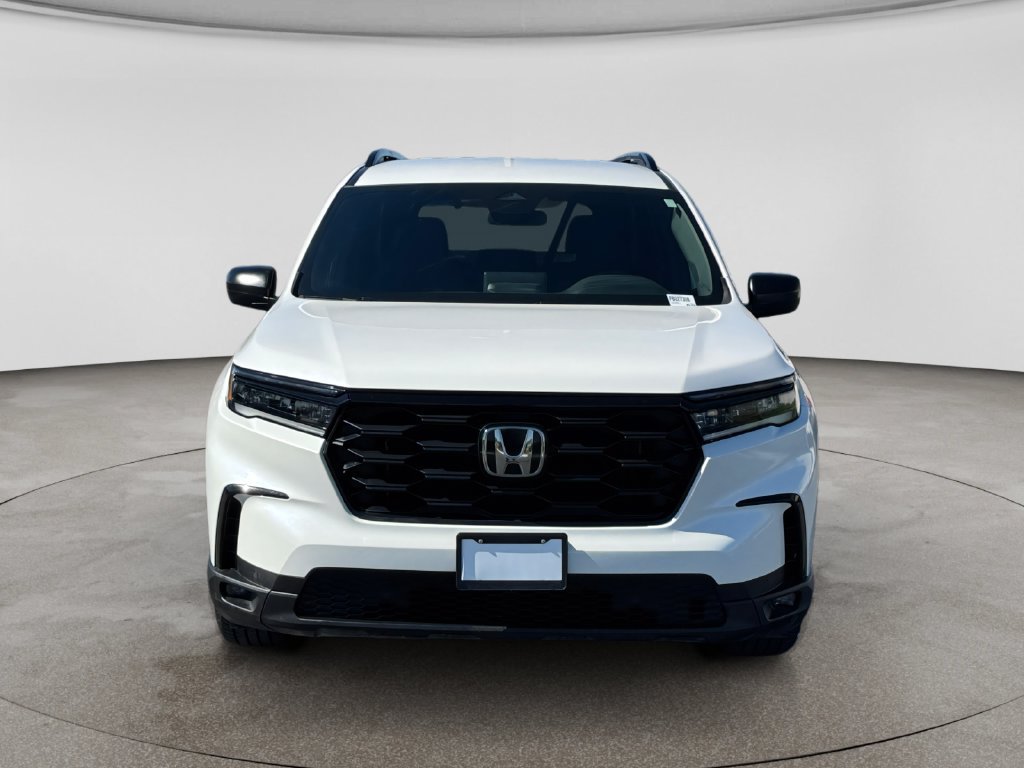 Used 2023 Honda Pilot Sport image 8