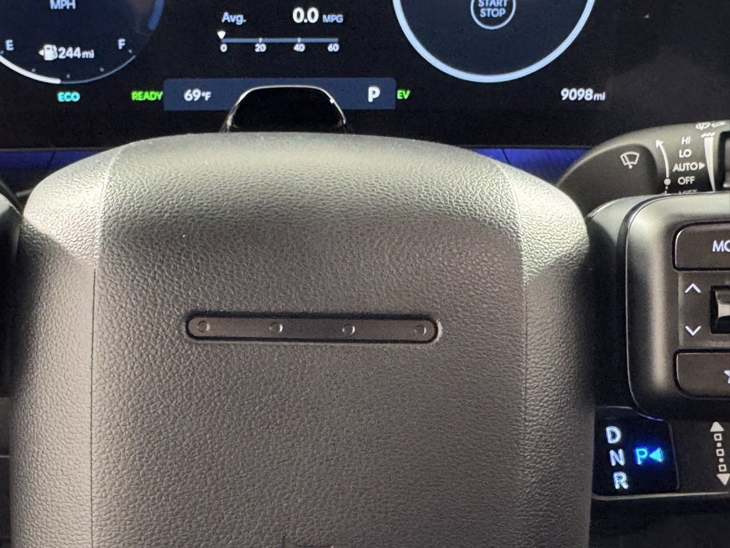 Used 2025 Hyundai Santa Fe Calligraphy image 33