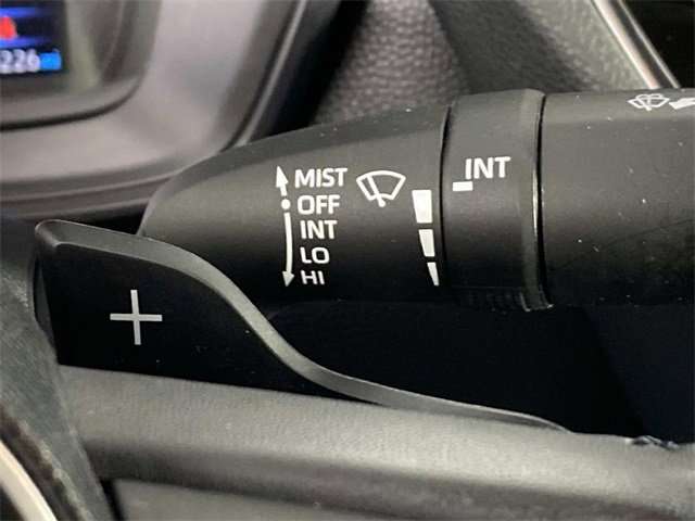 Used 2020 Toyota Corolla SE image 16