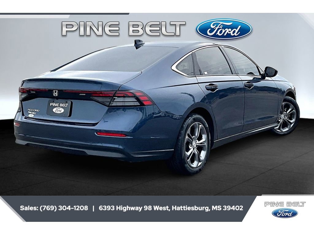 Used 2023 Honda Accord EX image 11