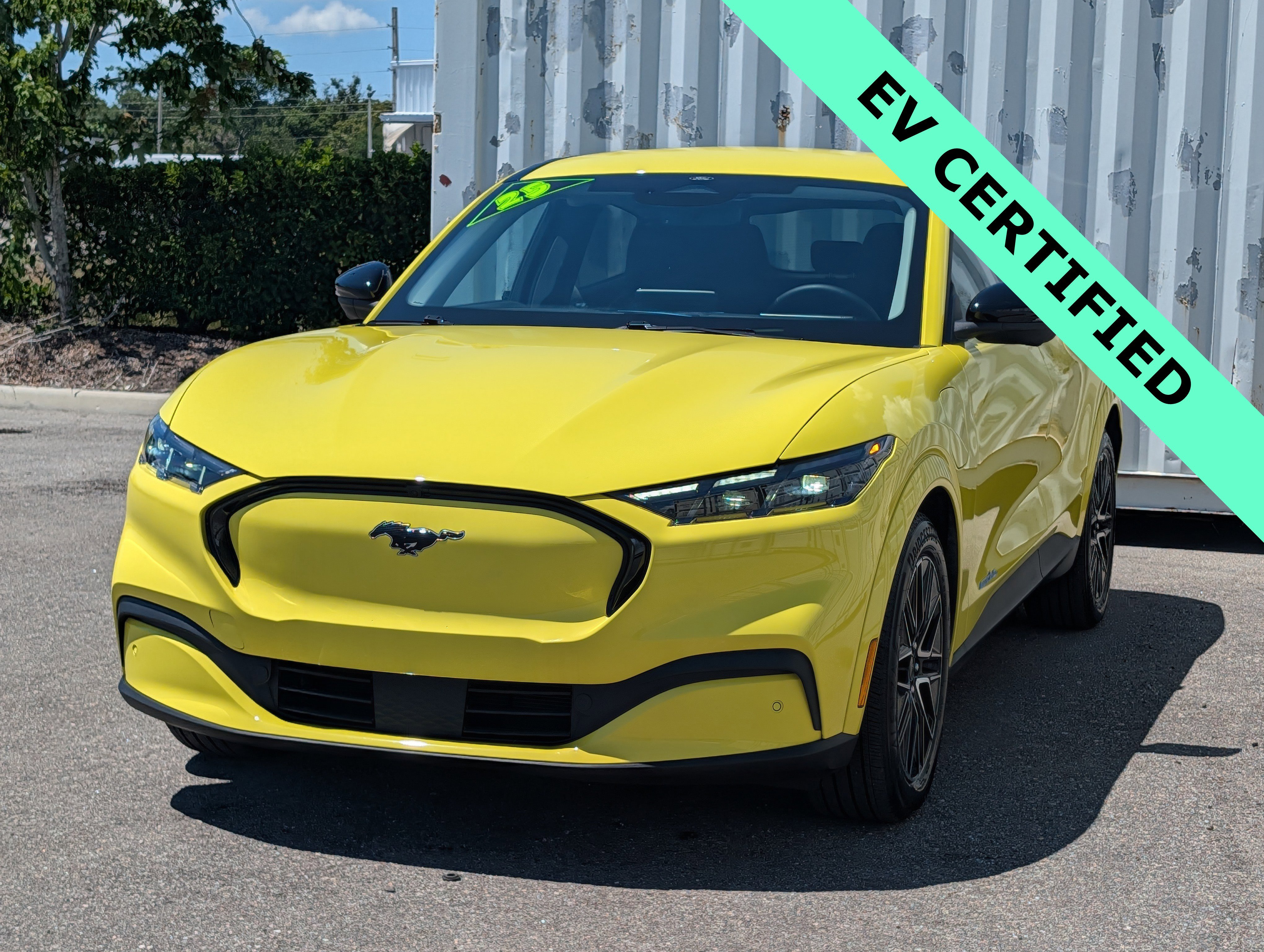 Used 2025 Ford Mustang Mach-E Premium AWD/4WD image 7
