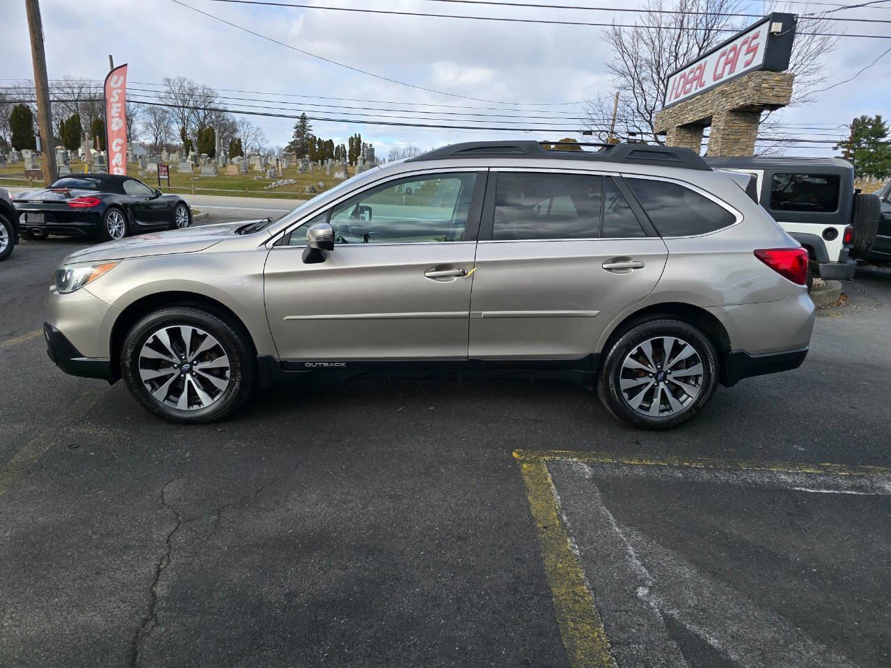 Used 2015 Subaru Outback 2.5i Limited AWD/4WD image 6