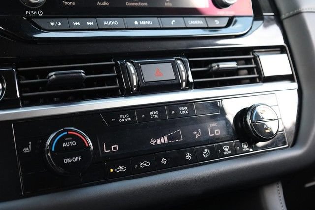 Certified 2025 Nissan Pathfinder SV AWD/4WD image 15