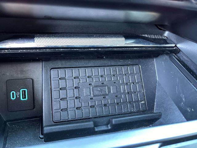 Used 2023 Ford F150 Platinum image 22