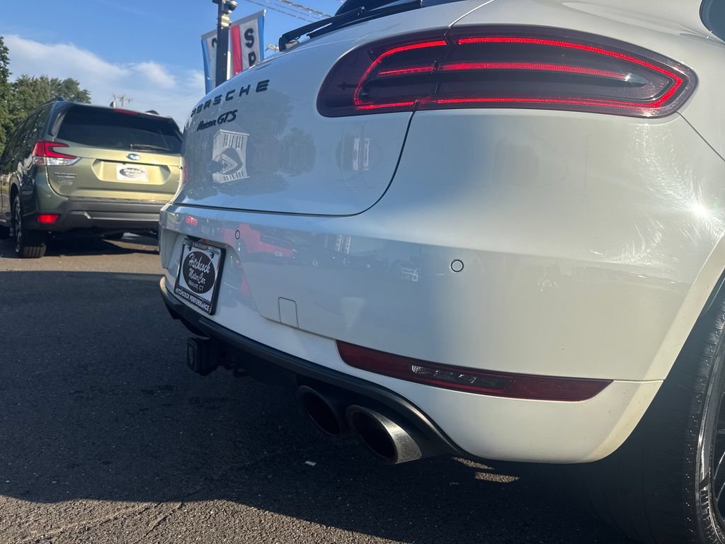 Used 2017 Porsche Macan GTS AWD/4WD image 34