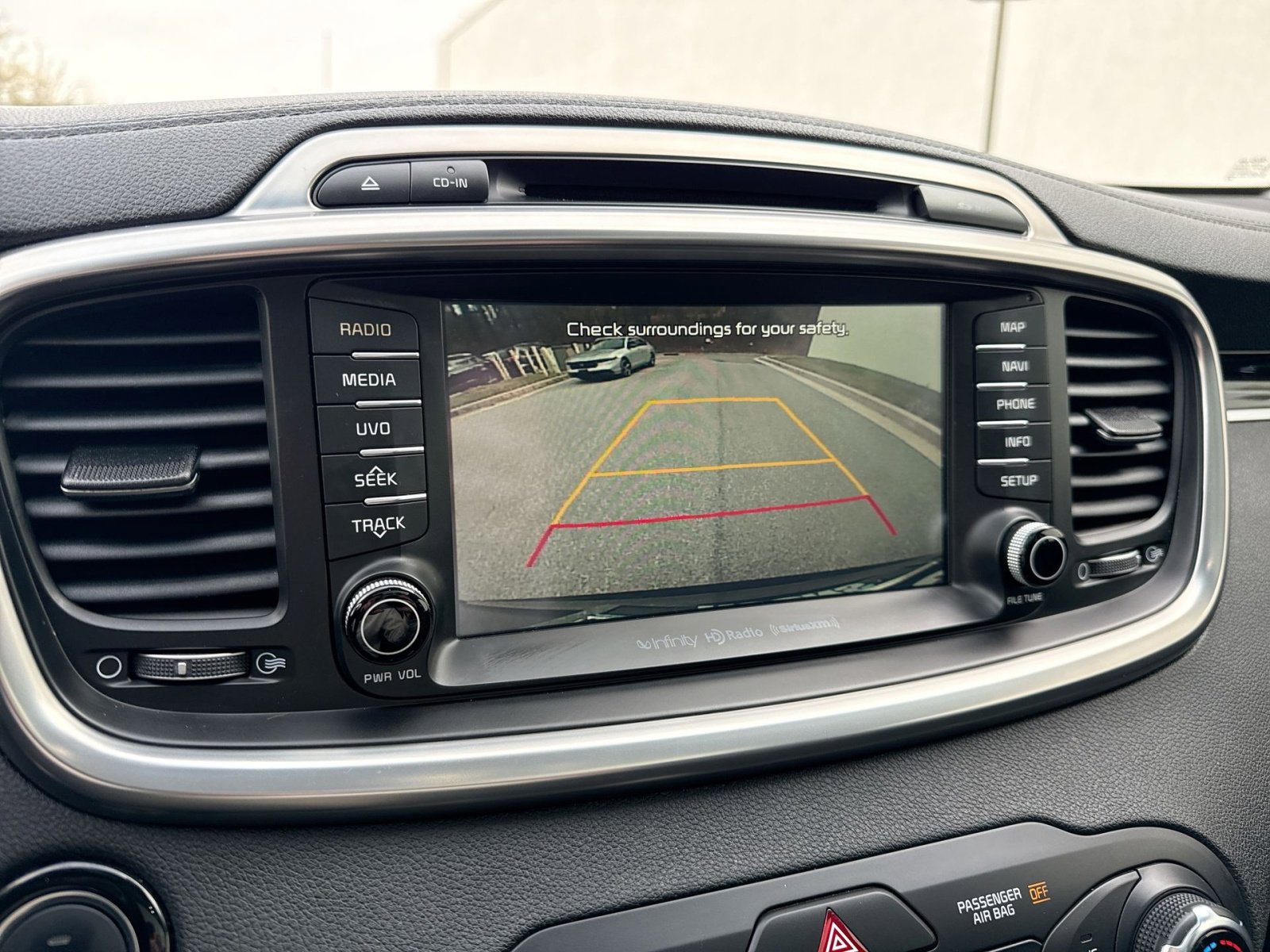 Used 2016 Kia Sorento EX w/ EX Touring Package image 18