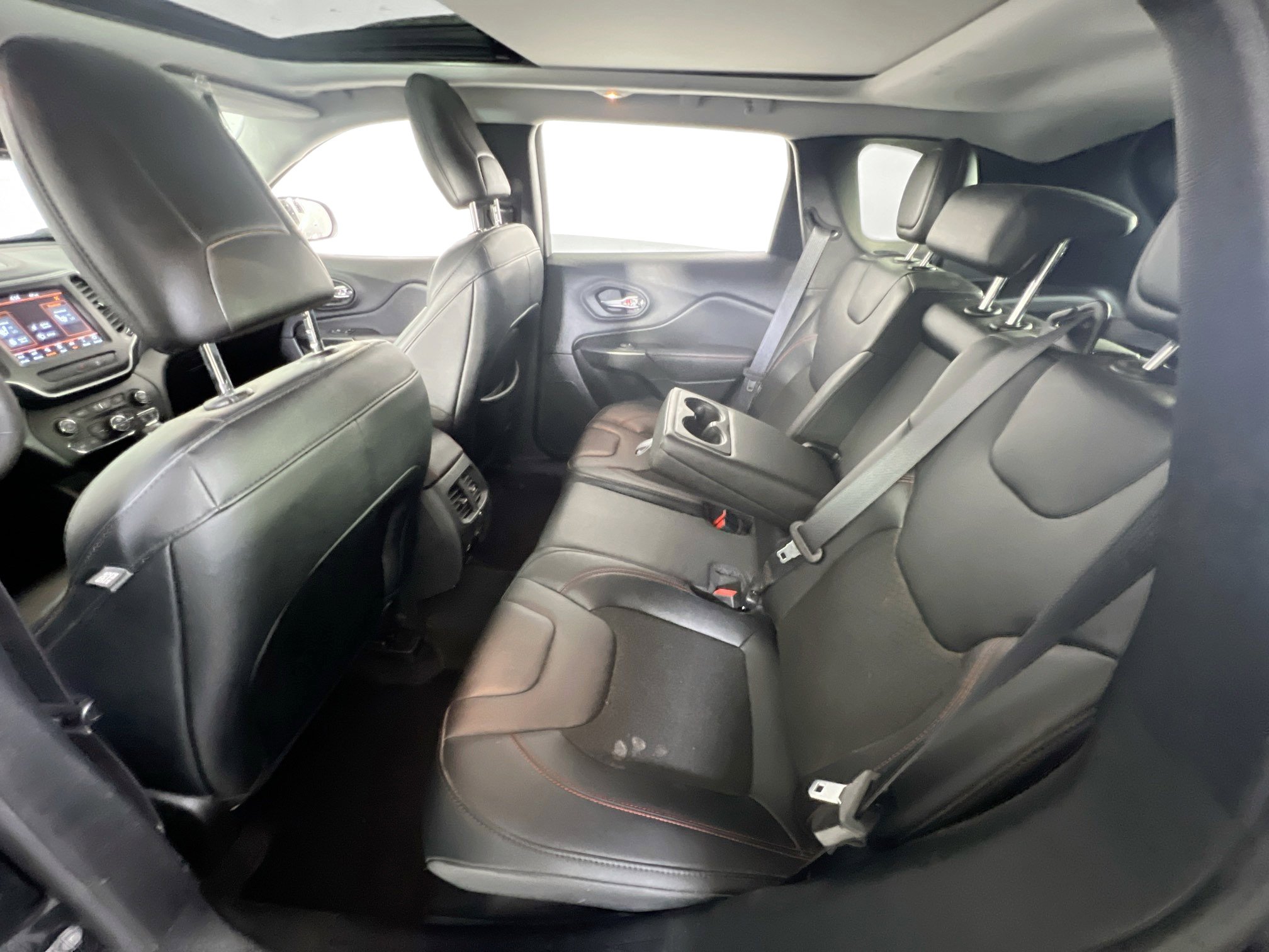 Used 2022 Jeep Cherokee Trailhawk w/ Sun, Sound & Nav Group image 25