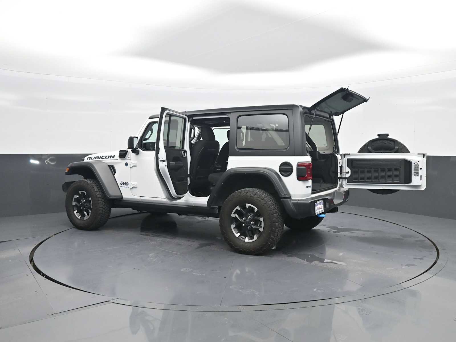 Used 2024 Jeep Wrangler Unlimited Rubicon 4xe AWD/4WD image 57