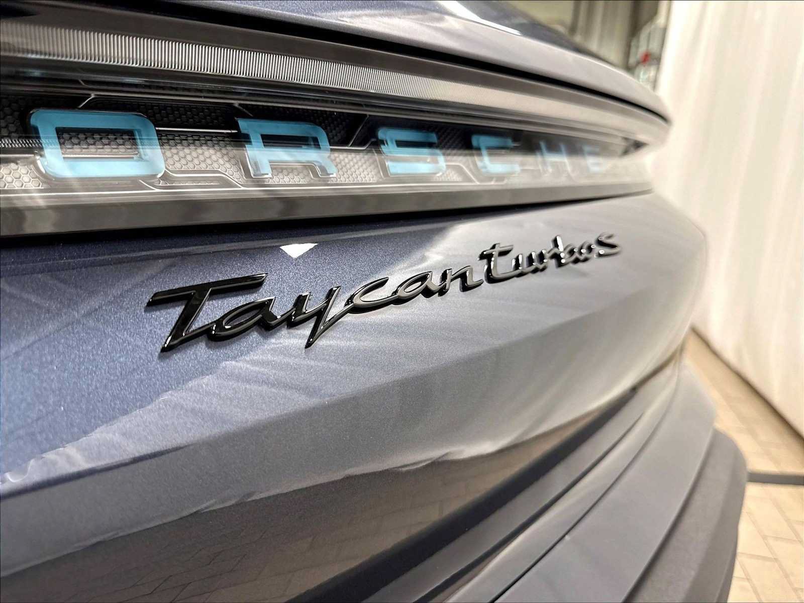 Used 2024 Porsche Taycan Turbo S AWD/4WD image 33