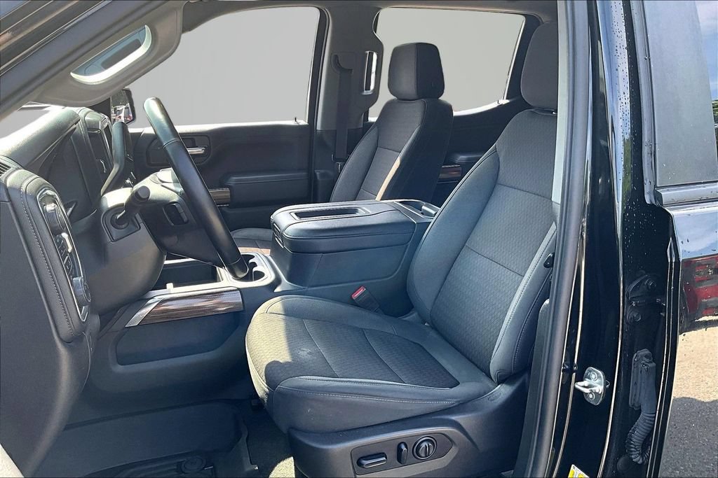 Used 2021 Chevrolet Silverado 1500 LT Trail Boss w/ LPO, Dark Essentials Package AWD/4WD image 22