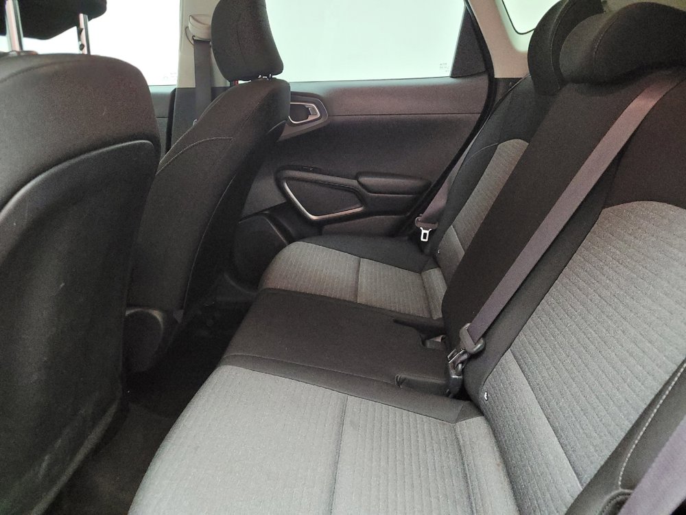 Used 2020 Kia Soul S FWD image 18