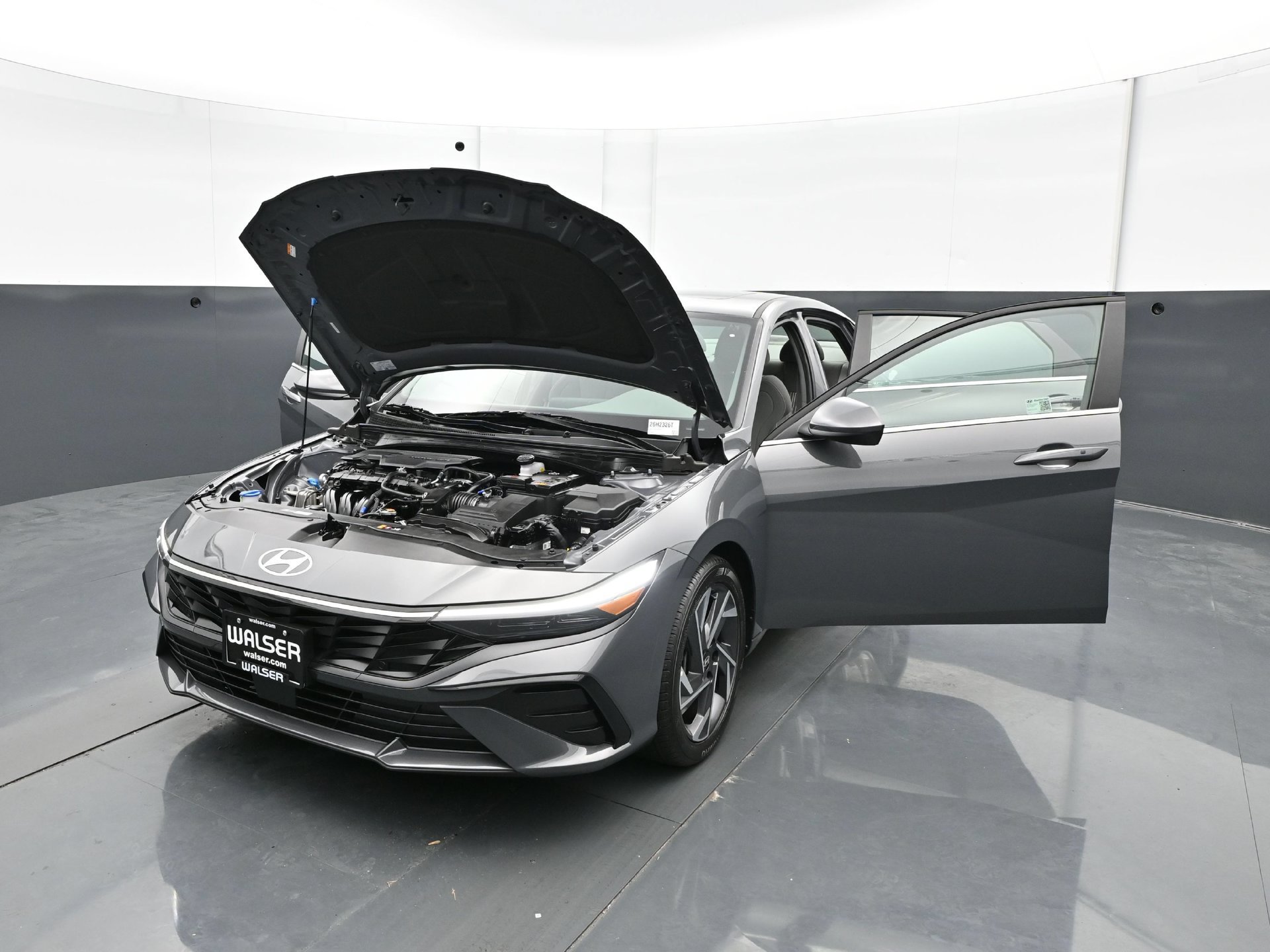 Used 2025 Hyundai Elantra SEL FWD image 31