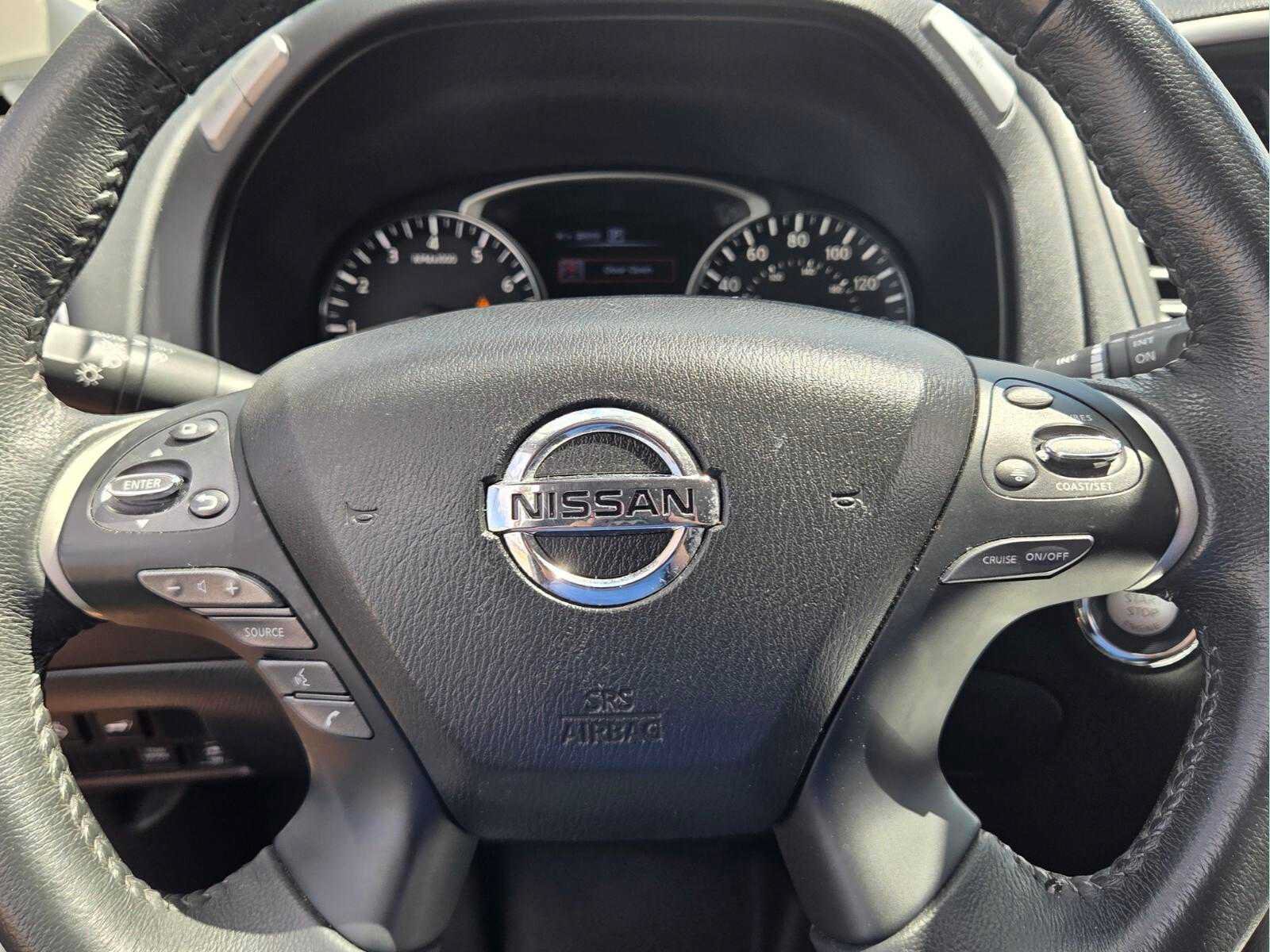Used 2018 Nissan Pathfinder SL w/ Midnight Edition Package AWD/4WD image 27