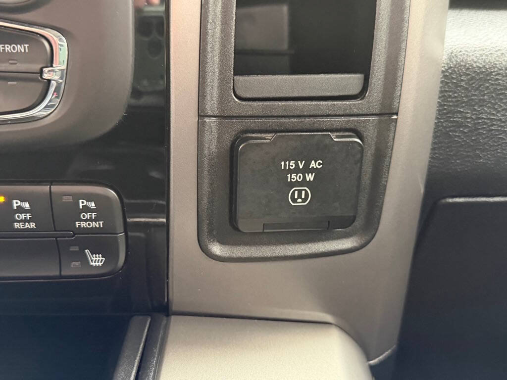 Used 2014 RAM 1500 Sport w/ Sport Premium Group AWD/4WD image 25