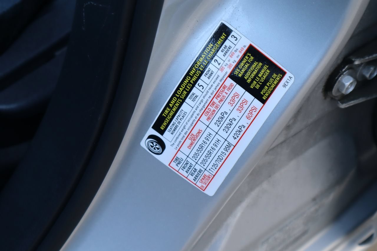 Used 2024 Nissan Versa SV FWD image 28
