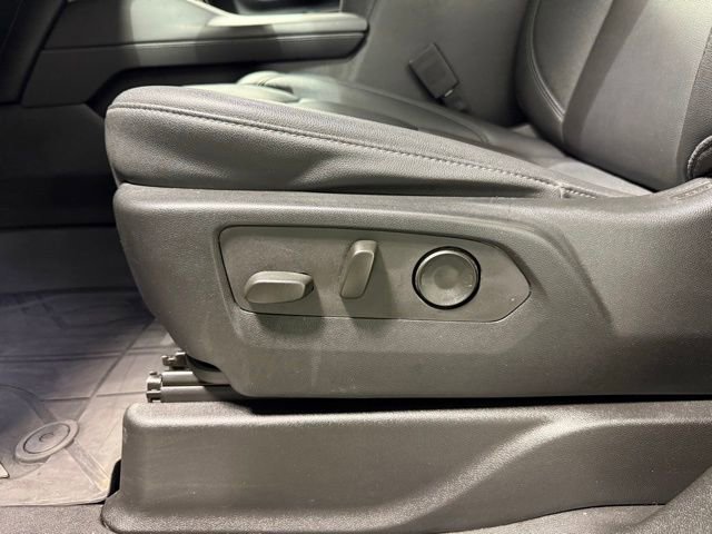 Certified 2023 Chevrolet Suburban Z71 w/ Max Trailering Package image 15