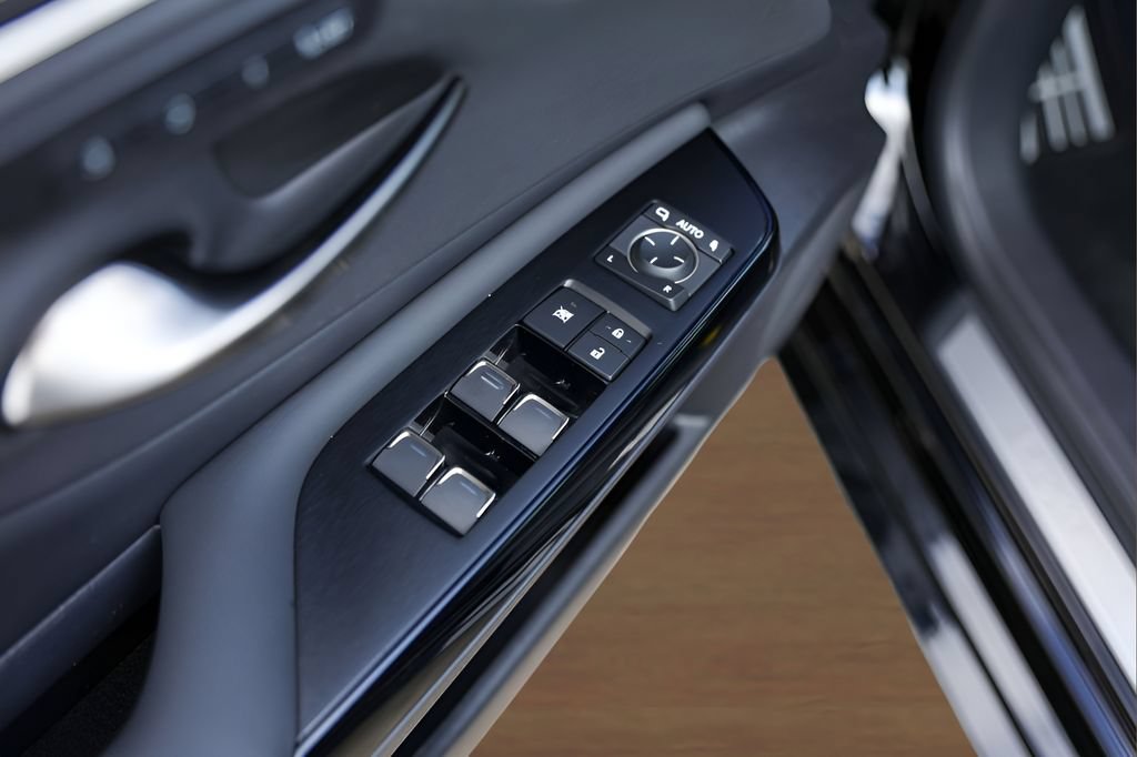 Used 2023 Lexus ES 350 F Sport w/ Accessory Package (Z2) FWD image 22