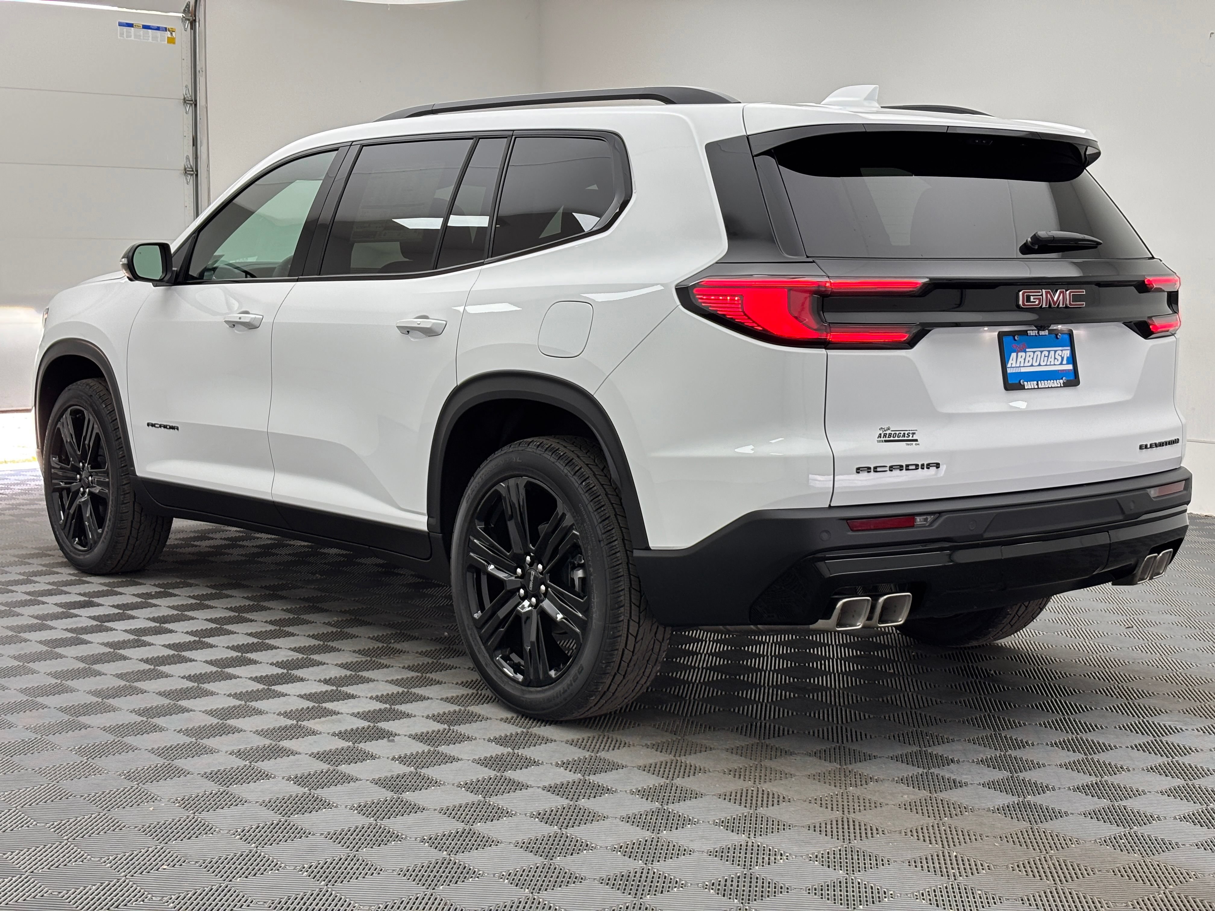 New 2026 GMC Acadia Elevation w/ Black Edition FWD image 14
