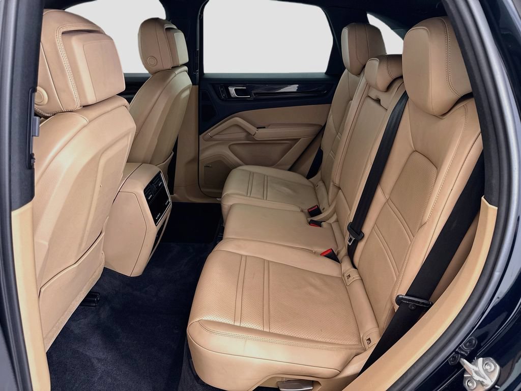 Used 2019 Porsche Cayenne E-Hybrid AWD/4WD image 20