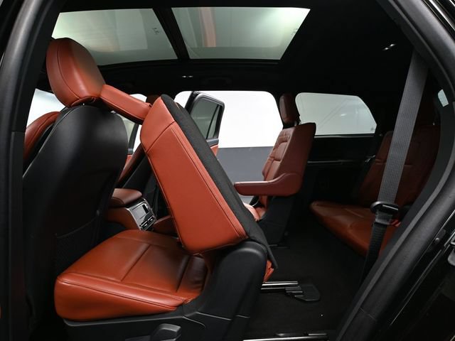 Used 2025 Lincoln Aviator Reserve w/ Jet Appearance Package AWD/4WD image 34