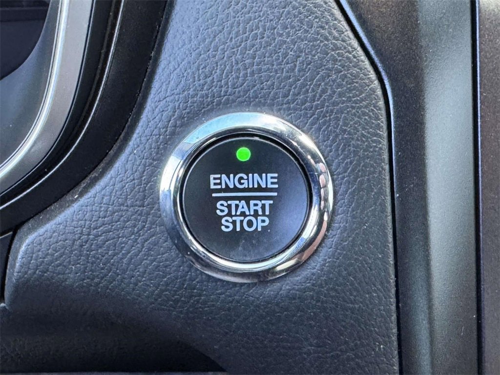 Used 2019 Ford Fusion Energi Titanium image 8