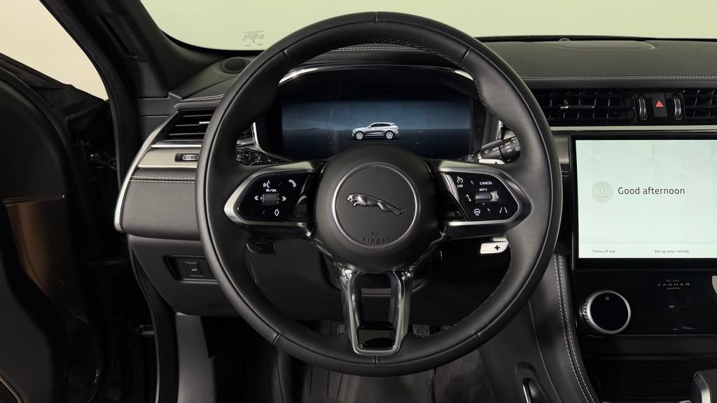 Used 2025 Jaguar F-PACE R-Dynamic S AWD/4WD image 15