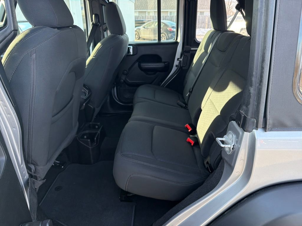 Used 2021 Jeep Wrangler Unlimited Sport image 22