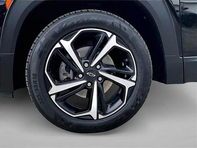 Certified 2023 Chevrolet TrailBlazer RS w/ Convenience Package image 9