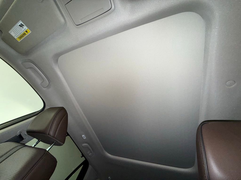 Used 2025 Honda Pilot Elite image 19